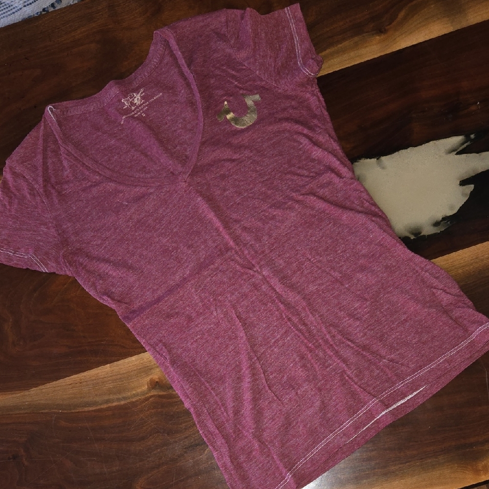 True Religion Burgandy V-Neck Tee